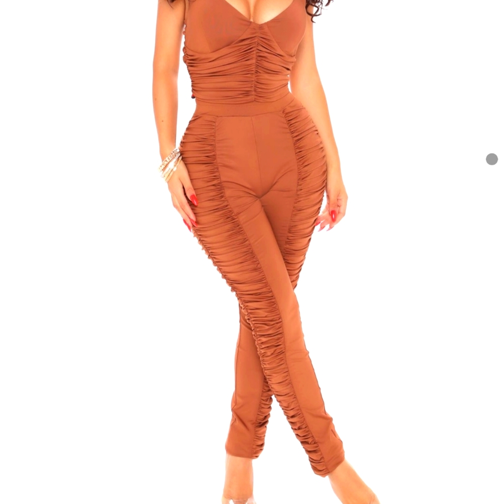 Two piece set